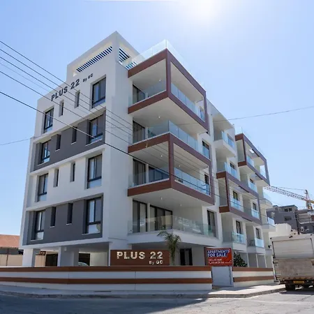 Tyche's 1 Bdr In Апартаменты Ларнака