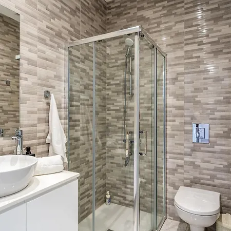 Tyche's 1 Bdr In Апартаменты *